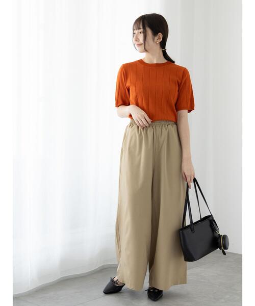 Te chichi TERRASSE（テチチテラス）の「ワイドリブ半袖クルーネックニット（ニット/セーター・レディース・グリーン/チャコールグレー/オフホワイト/オレンジ・F）」の6枚目の写真