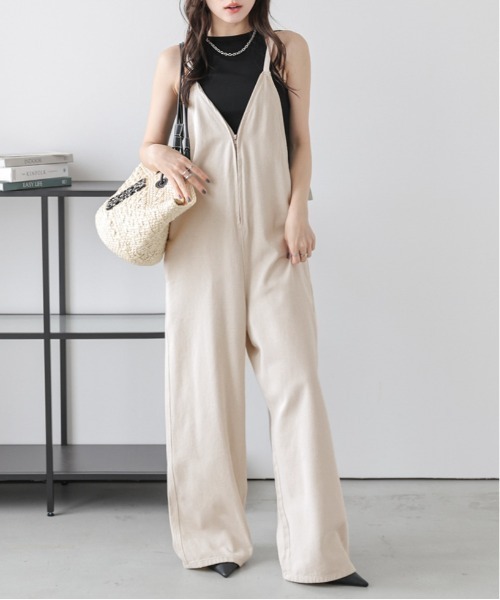 AMELY（エミリー）の「フロントジップサロペット（サロペット/オーバーオール・レディース・ライトブルー/オリーブ/ブルー/ベージュ/スミクロ・フリー）」の11枚目の写真