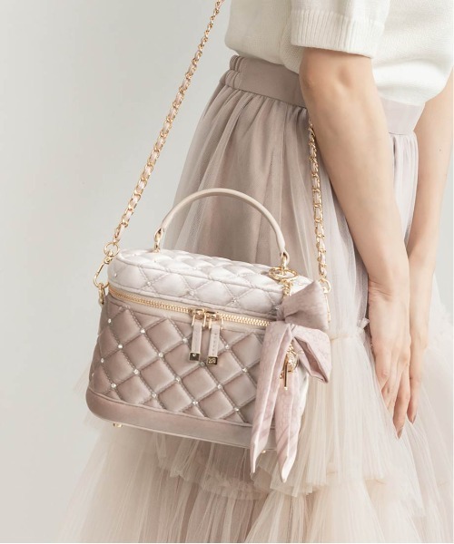 RANDA（ランダ）の「2WAY リボンチャームキルティングバニティバッグ（ショルダーバッグ・レディース・ピンク/ブラック/クリーム・FREE）」の14枚目の写真