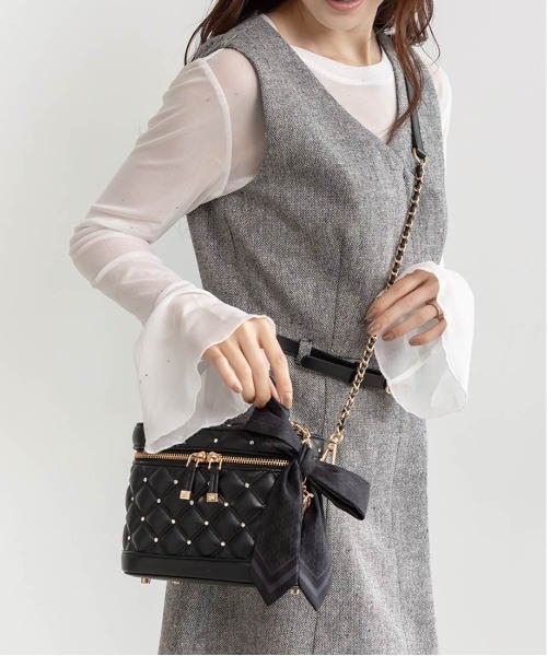 2WAY リボンチャームキルティングバニティバッグ（ショルダーバッグ