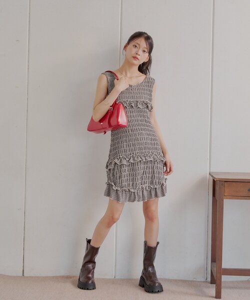 美品　即完売　michellMacaron シャーリングチェックミニワンピース 美品 即完売 michellMacaron シャーリングチェックミニ