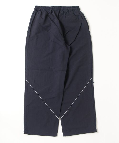 APPLEBUM(アップルバム)の「Nylon Track Pants(その他パンツ・メンズ・グレー/ネイビー・MEDIUM/LARGE/X-LARGE)」の11枚目の写真