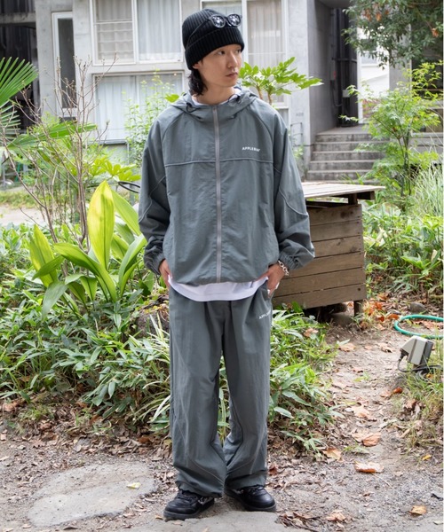APPLEBUM(アップルバム)の「Nylon Track Pants(その他パンツ・メンズ・グレー/ネイビー・MEDIUM/LARGE/X-LARGE)」の1枚目の写真