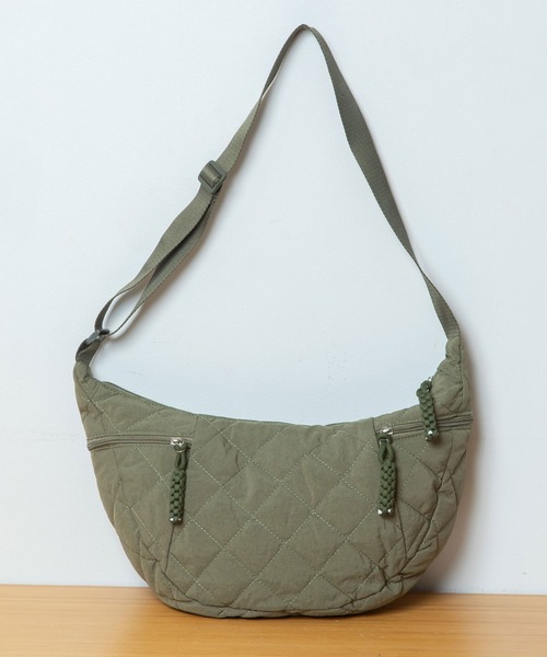 Munich(ミューニック)の「キルティングショルダーバッグ(ショルダーバッグ・レディース・カーキ/ベージュ/ブラック・FREE)」の20枚目の写真