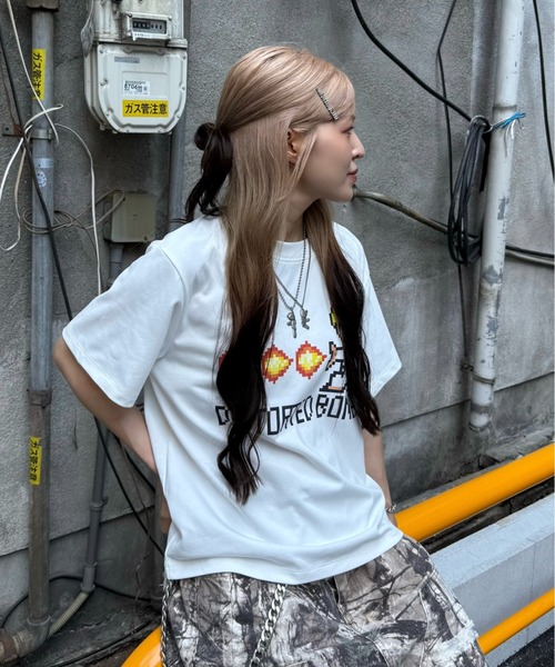 ROOPTOKYO（ループトウキョウ）の「ROOP TOKYO×側湾症ネキ ピクセルTシャツ（Tシャツ/カットソー・レディース・ホワイト・FREE）」の2枚目の写真