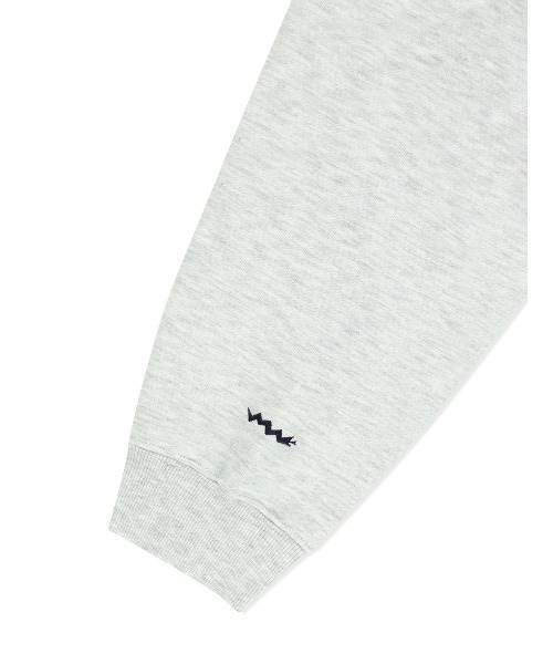 YESEYESEE(イエスアイシー)の「C-Logo Sweatshirt(スウェット・メンズ・ライトグレー/チャコール/ブラウン・S/M/XL/L)」の6枚目の写真