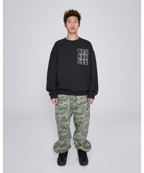 YESEYESEE(イエスアイシー)の「C-Logo Sweatshirt(スウェット・メンズ・ライトグレー/チャコール/ブラウン・S/M/XL/L)」の17枚目の写真