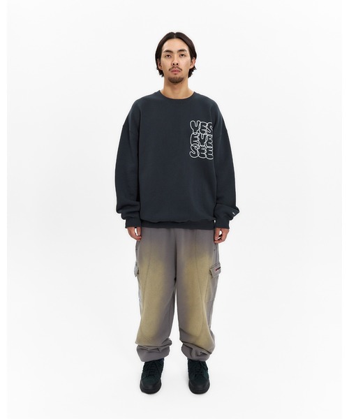 YESEYESEE(イエスアイシー)の「C-Logo Sweatshirt(スウェット・メンズ・ライトグレー/チャコール/ブラウン・S/M/XL/L)」の22枚目の写真