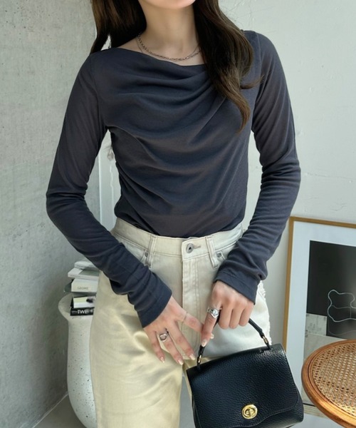 Ada.(エイダ)の「ドレープ デザイン シアーTシャツ(Tシャツ/カットソー・レディース・グレー/ブラック/アイボリー/チャコール/ブラウン/ネイビー・FREE)」の20枚目の写真