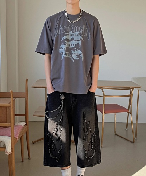 A'GEM9(エージェムナイン)の「A'GEM/9 × .kom 『ARULE/アルール』スプレー&プリントTシャツ(Tシャツ/カットソー・レディース・グレー/レッド/ブラック・MEDIUM)」の14枚目の写真