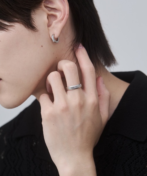 WYZ surgical stainless(ダブリューワイジィーサージカルステンレス)の「【 金属アレルギー対応 】サージカルステンレス シンプルリング(リング・メンズ・シルバー/ゴールド・16号/18号/20号)」の13枚目の写真