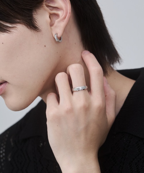 WYZ surgical stainless(ダブリューワイジィーサージカルステンレス)の「【 金属アレルギー対応 】サージカルステンレス シンプルリング(リング・メンズ・シルバー/ゴールド・16号/18号/20号)」の14枚目の写真