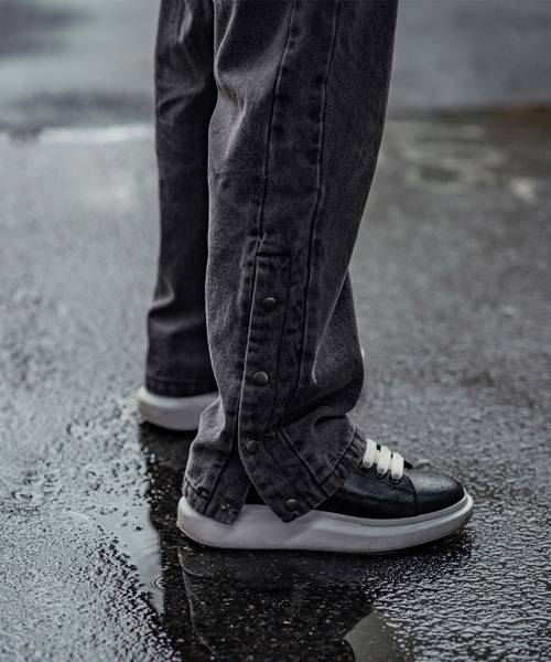 EXAMPLE（エグザンプル）の「EXAMPLE DENIM SIDE BUTTONS PANTS