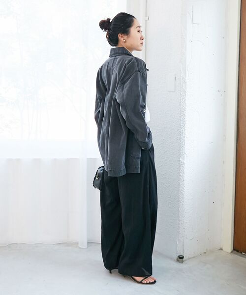 le.coeur blanc(ルクールブラン)の「デニムカバーオールジャケット(その他アウター・レディース・ブラック/ブルー・38)」の10枚目の写真