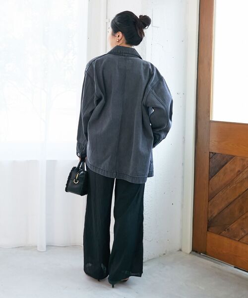 le.coeur blanc(ルクールブラン)の「デニムカバーオールジャケット(その他アウター・レディース・ブラック/ブルー・38)」の11枚目の写真