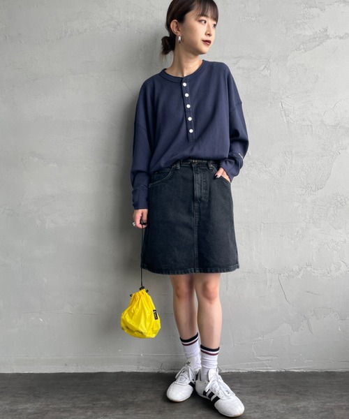 HANES（ヘインズ）の「[HANES/ヘインズ] ヘンリーネック サーマルカットソー（Tシャツ/カットソー・レディース・オフホワイト/ヘザーグレー/パープル/ダークネイビー・F）」の11枚目の写真