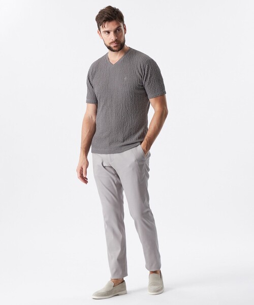 EPOCA UOMO(エポカウォモ)の「ワッシャーストレッチカットソー(Tシャツ/カットソー・メンズ・グレー系その他/ブラック/パープル系その他7・46/48)」の4枚目の写真
