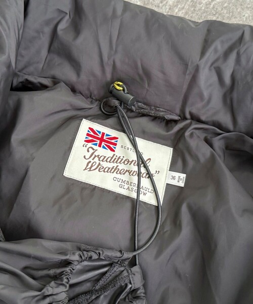 Traditional Weatherwear（トラディショナルウェザーウェア）の「【軽くて暖かい◎】【Traditional WeatherWear】別注 HASELEY DOWN PACKABLE（ダウンジャケット/コート・レディース・ブラック/ベージュ・36/34）」の12枚目の写真