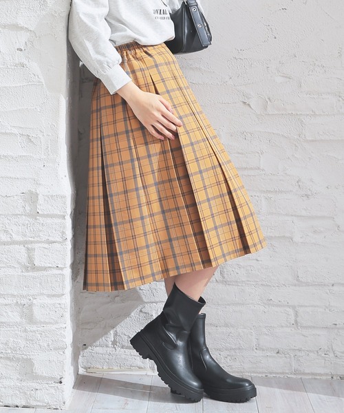 Honeys(ハニーズ)の「ミディ丈プリーツスカート(スカート・レディース・レッド系その他/グレー系その他/イエロー系その他/ネイビー系・S/M/LL/L)」の3枚目の写真