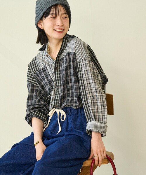 FREAK'S STORE(フリークスストア)の「チェック パッチワーク リメイク風シャツ/チェックシャツ(シャツ/ブラウス・レディース・ブラック/ネイビー・フリ-)」の4枚目の写真