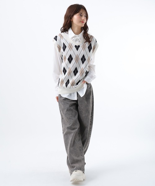 GLOBAL WORK(グローバルワーク)の「ガーリーシャツベストSET/AND YUA ANY/581247(ベスト・キッズ・ホワイト系8/ライトブルー・SMALL/MEDIUM)」の5枚目の写真