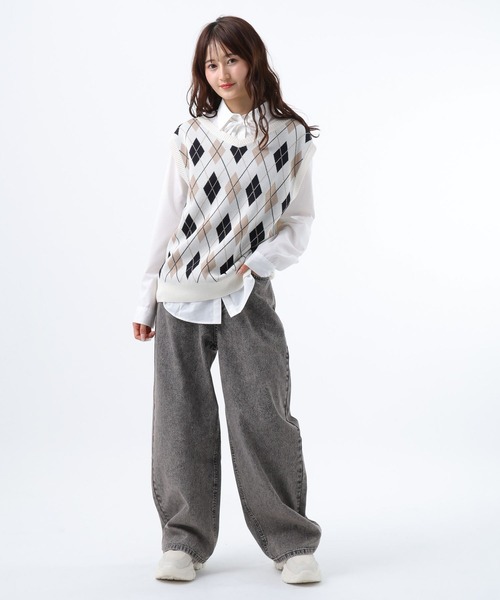 GLOBAL WORK(グローバルワーク)の「ガーリーシャツベストSET/AND YUA ANY/581247(ベスト・キッズ・ホワイト系8/ライトブルー・SMALL/MEDIUM)」の3枚目の写真