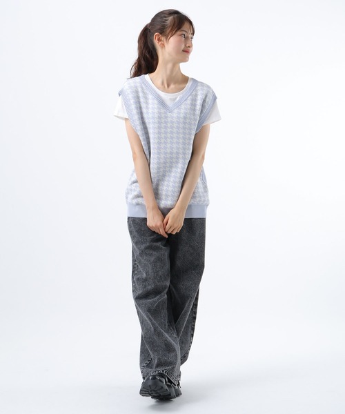 GLOBAL WORK(グローバルワーク)の「ガーリーシャツベストSET/AND YUA ANY/581247(ベスト・キッズ・ホワイト系8/ライトブルー・SMALL/MEDIUM)」の16枚目の写真