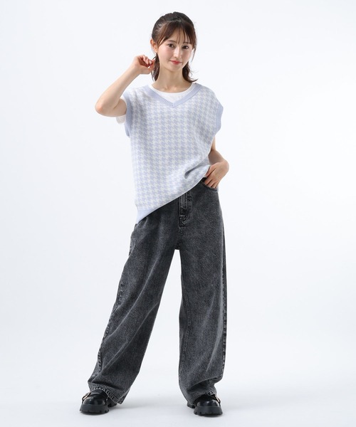 GLOBAL WORK(グローバルワーク)の「ガーリーシャツベストSET/AND YUA ANY/581247(ベスト・キッズ・ホワイト系8/ライトブルー・SMALL/MEDIUM)」の17枚目の写真