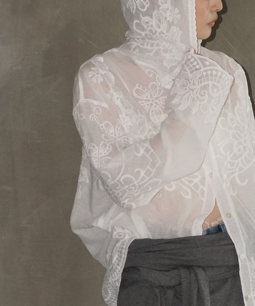 chuclla（チュクラ）の「フラワーエンブロイダリー フーディーブラウス chw25a035（シャツ/ブラウス・レディース・ホワイト・FREE）」の9枚目の写真