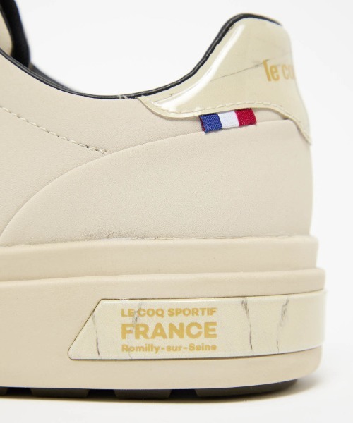 le coq sportif（ルコックスポルティフ）の「LCS セーヴル PF II(防水設計/厚底/消臭)（スニーカー・レディース・ホワイト×ゴールド/ブラック系/ベージュ系その他・22.5cm/23.0cm/23.5cm/24.0cm/24.5cm/25.0cm）」の19枚目の写真