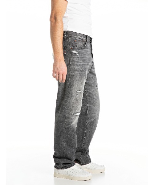 REPLAY(リプレイ)の「9ZERO1 ストレートフィットブラックダメージデニム(デニムパンツ・メンズ・グレー・W28xL32/W34xL32/W33xL32/W32xL32/W31xL32/W30xL32/W29xL32)」の3枚目の写真