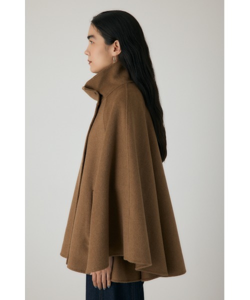 crie conforto（クリーコンフォルト）の「リバーケープコート アウター / 冬服 / ウール混（チェスターコート・レディース・キャメル/グレー・FREE）」の4枚目の写真