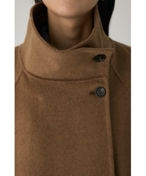 crie conforto（クリーコンフォルト）の「リバーケープコート アウター / 冬服 / ウール混（チェスターコート・レディース・キャメル/グレー・FREE）」の6枚目の写真