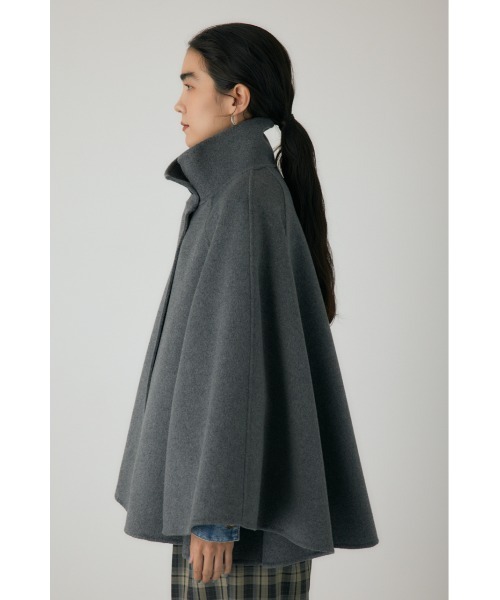 crie conforto（クリーコンフォルト）の「リバーケープコート アウター / 冬服 / ウール混（チェスターコート・レディース・キャメル/グレー・FREE）」の17枚目の写真