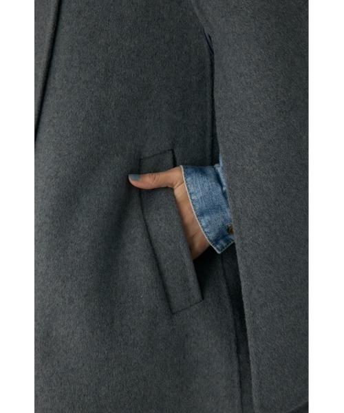 crie conforto（クリーコンフォルト）の「リバーケープコート アウター / 冬服 / ウール混（チェスターコート・レディース・キャメル/グレー・FREE）」の21枚目の写真