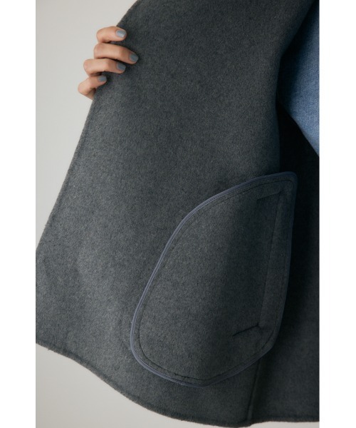 crie conforto（クリーコンフォルト）の「リバーケープコート アウター / 冬服 / ウール混（チェスターコート・レディース・キャメル/グレー・FREE）」の22枚目の写真