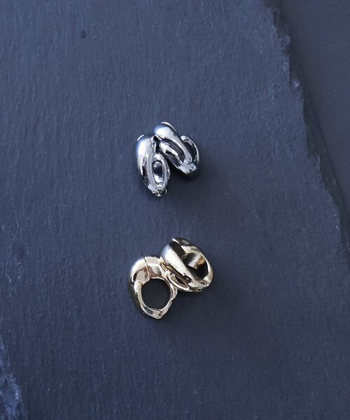 AMERICAN HOLIC（アメリカンホリック）の「リバーシブル マグネットイヤリング（イヤリング・レディース・シルバー/ゴールド・FREE）」の3枚目の写真