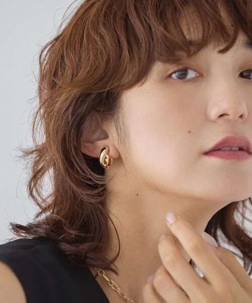 AMERICAN HOLIC（アメリカンホリック）の「リバーシブル マグネットイヤリング（イヤリング・レディース・シルバー/ゴールド・FREE）」の4枚目の写真