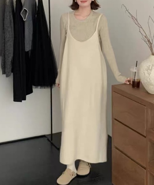gossip！ロサンゼルス（ゴシップロサンゼルス）の「ゆったり シンプルカジュアルレイヤードニットキャミロングワンピース（ワンピース・レディース・ブラック/グレー/オフホワイト・FREE）」の11枚目の写真