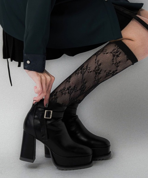 HARE（ハレ）の「カラーシャークソールチャンキーブーツ(HARE)（ブーツ・レディース・ブラック・MEDIUM/LARGE）」の6枚目の写真