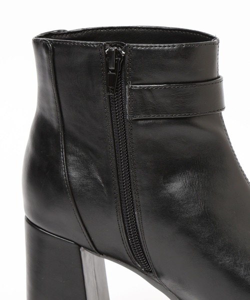 HARE（ハレ）の「カラーシャークソールチャンキーブーツ(HARE)（ブーツ・レディース・ブラック・MEDIUM/LARGE）」の16枚目の写真