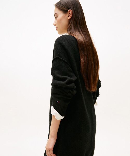tommy jeans(トミー ジーンズ)の「バーシティセーターワンピース(ワンピース・レディース・ブラック・X-SMALL/SMALL/MEDIUM)」の3枚目の写真