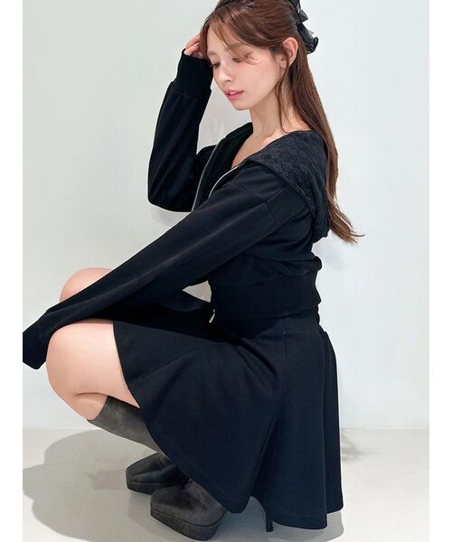 RESEXXY（リゼクシー）の「ポイントレースフーディスウェット（スウェット・レディース・グレー/ブラック/ホワイト・FREE）」の3枚目の写真