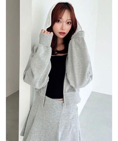 RESEXXY（リゼクシー）の「ポイントレースフーディスウェット（スウェット・レディース・グレー/ブラック/ホワイト・FREE）」の6枚目の写真