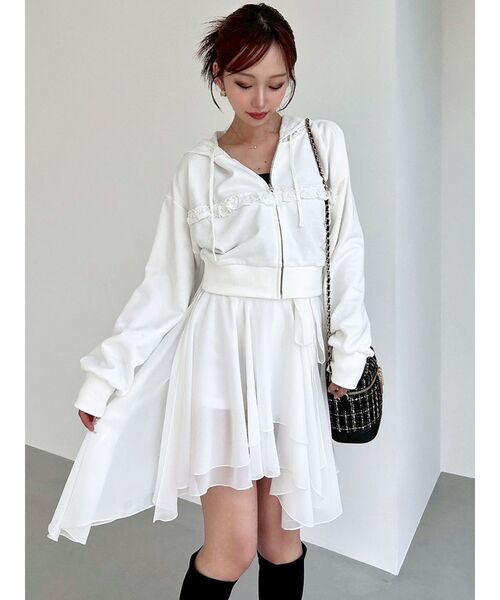 RESEXXY（リゼクシー）の「ポイントレースフーディスウェット（スウェット・レディース・グレー/ブラック/ホワイト・FREE）」の16枚目の写真