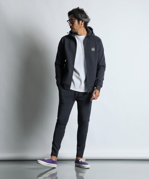 The DUFFER of ST.GEORGE（ザダファーオブセントジョージ）の「〔BLACK LABEL〕"SORONA" FULL ZIP PARKA：セットアップ ダンボールニット ジップパーカー（パーカー・メンズ・ブラック/グレー/ライトグレー・X-LARGE/LARGE/MEDIUM/SMALL）」の10枚目の写真