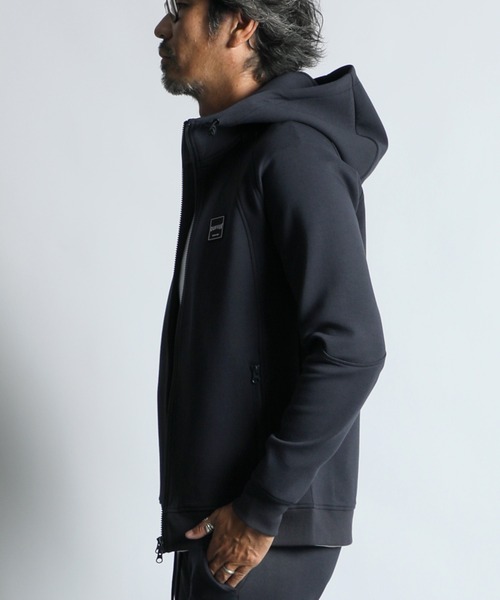 The DUFFER of ST.GEORGE（ザダファーオブセントジョージ）の「〔BLACK LABEL〕"SORONA" FULL ZIP PARKA：セットアップ ダンボールニット ジップパーカー（パーカー・メンズ・ブラック/グレー/ライトグレー・X-LARGE/LARGE/MEDIUM/SMALL）」の11枚目の写真