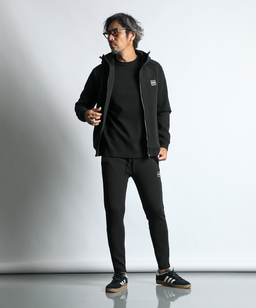 The DUFFER of ST.GEORGE（ザダファーオブセントジョージ）の「〔BLACK LABEL〕"SORONA" FULL ZIP PARKA：セットアップ ダンボールニット ジップパーカー（パーカー・メンズ・ブラック/グレー/ライトグレー・X-LARGE/LARGE/MEDIUM/SMALL）」の6枚目の写真