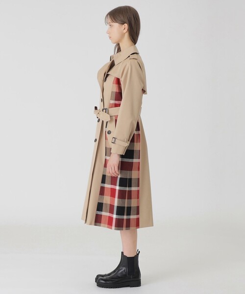 BLUE LABEL CRESTBRIDGE(ブルーレーベルクレストブリッジ)の「【10th ANNIVERSARY】ライトギャバジンパーシャルチェックトレンチコート(トレンチコート・レディース・ベージュ/ベージュ系その他・36/38)」の4枚目の写真