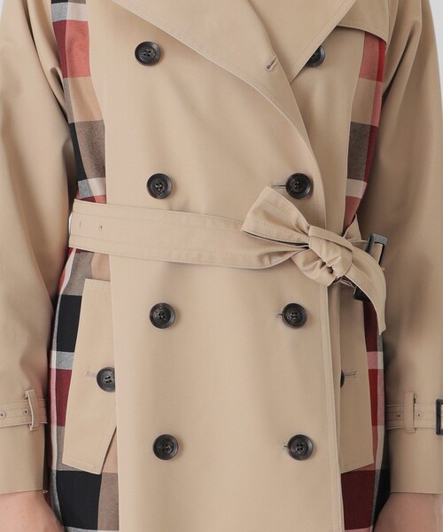 BLUE LABEL CRESTBRIDGE(ブルーレーベルクレストブリッジ)の「【10th ANNIVERSARY】ライトギャバジンパーシャルチェックトレンチコート(トレンチコート・レディース・ベージュ/ベージュ系その他・36/38)」の6枚目の写真